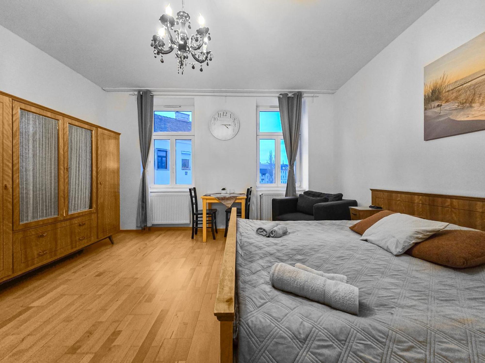 Three-Bedroom, Three King-Size Bed Retreat ウィーン エクステリア 写真